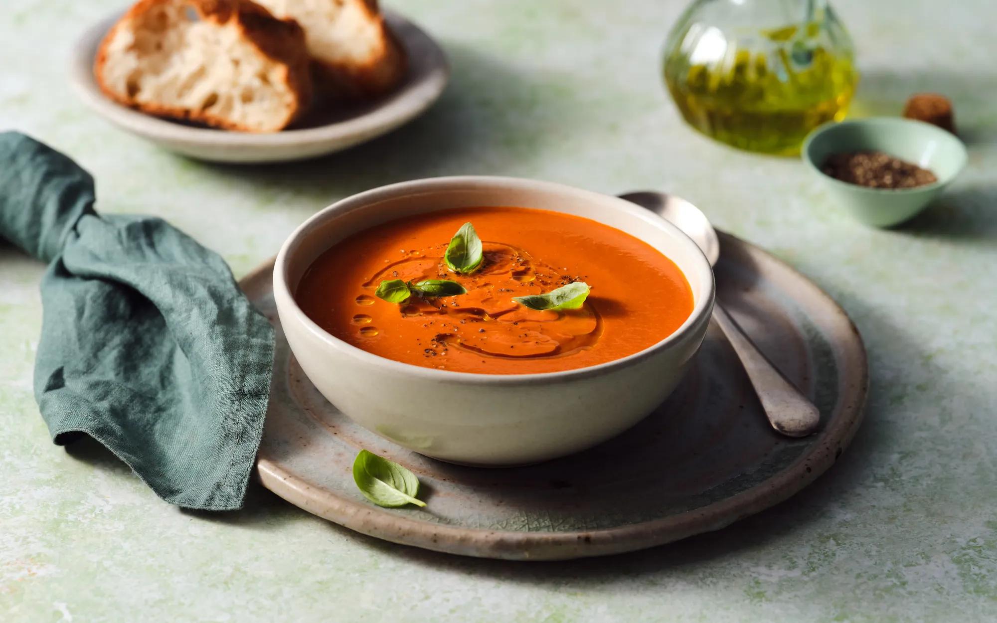 Roasted Garlic, Tomato and Basil Soup