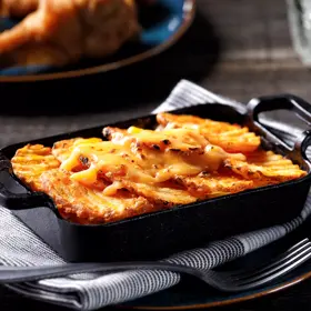 Simplot SeasonedCRISP® Delivery+® Deliciosas rebanadas con sabrosa cobertura, con cáscara, En uso