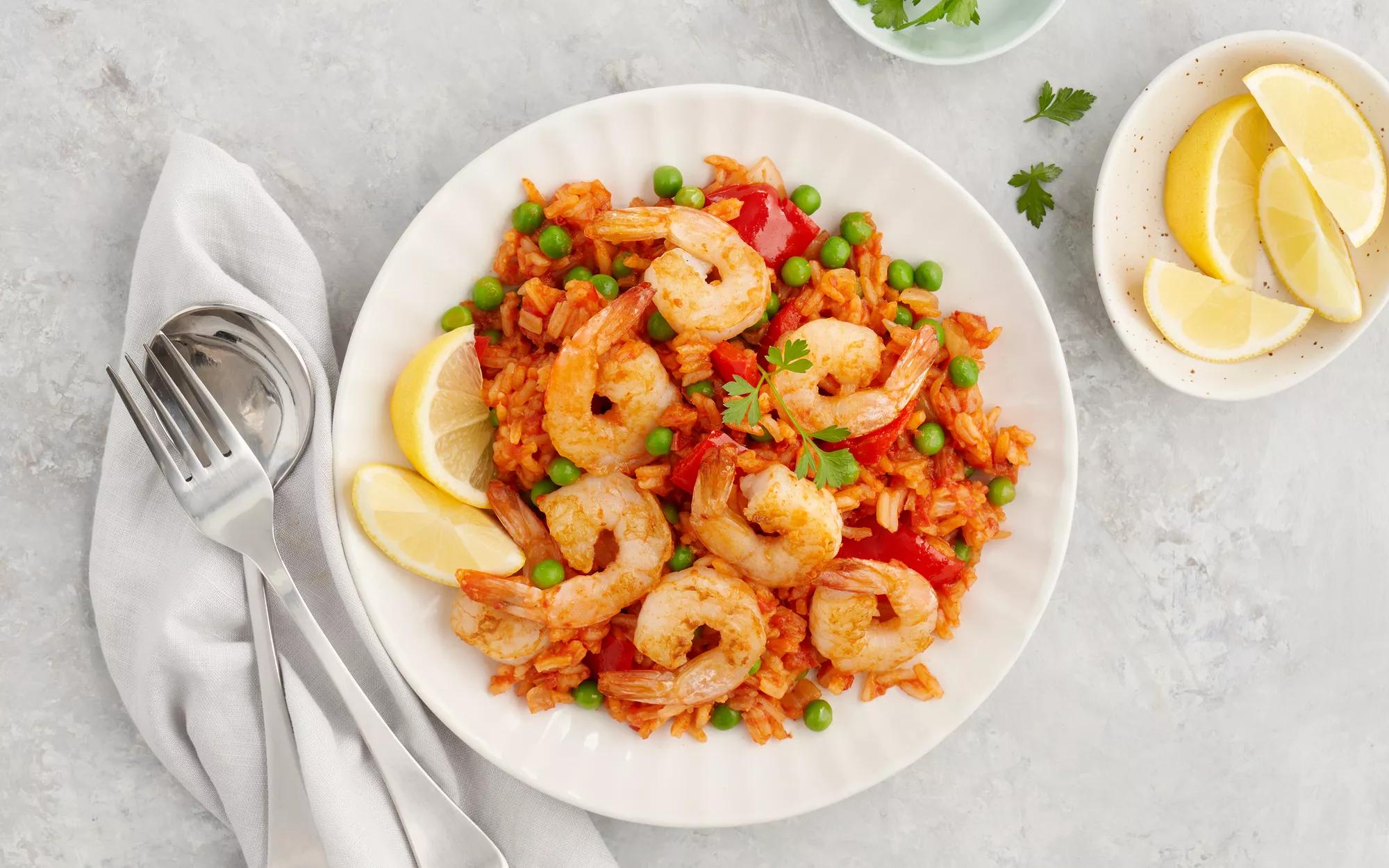 30 Minute Baked Prawn Rice