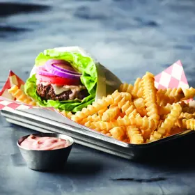 Simplot Infinity® Fries Papas a la francesa corte ondulado en V profundo, En uso