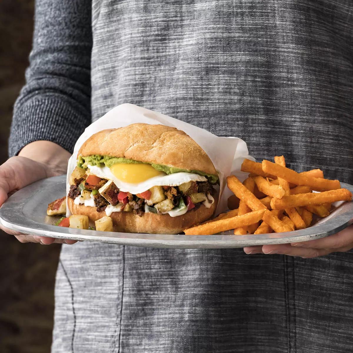 Roasted Redskin & Jalapeno Breakfast Pizza | Simplot Foods