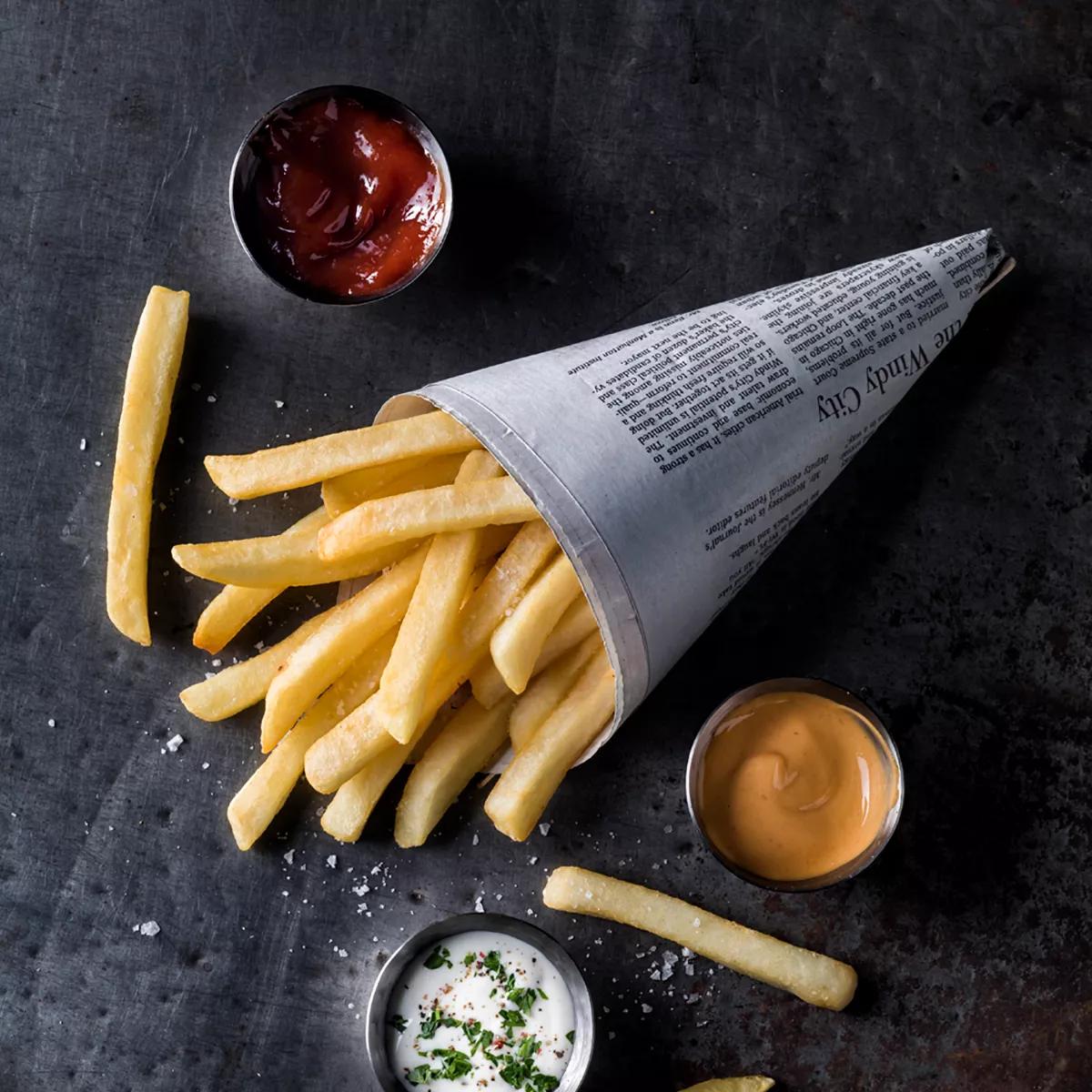 conix　『French fries』　コニックス Drive Thru Restaurant-Style Frozen Thin Cut French Fries
