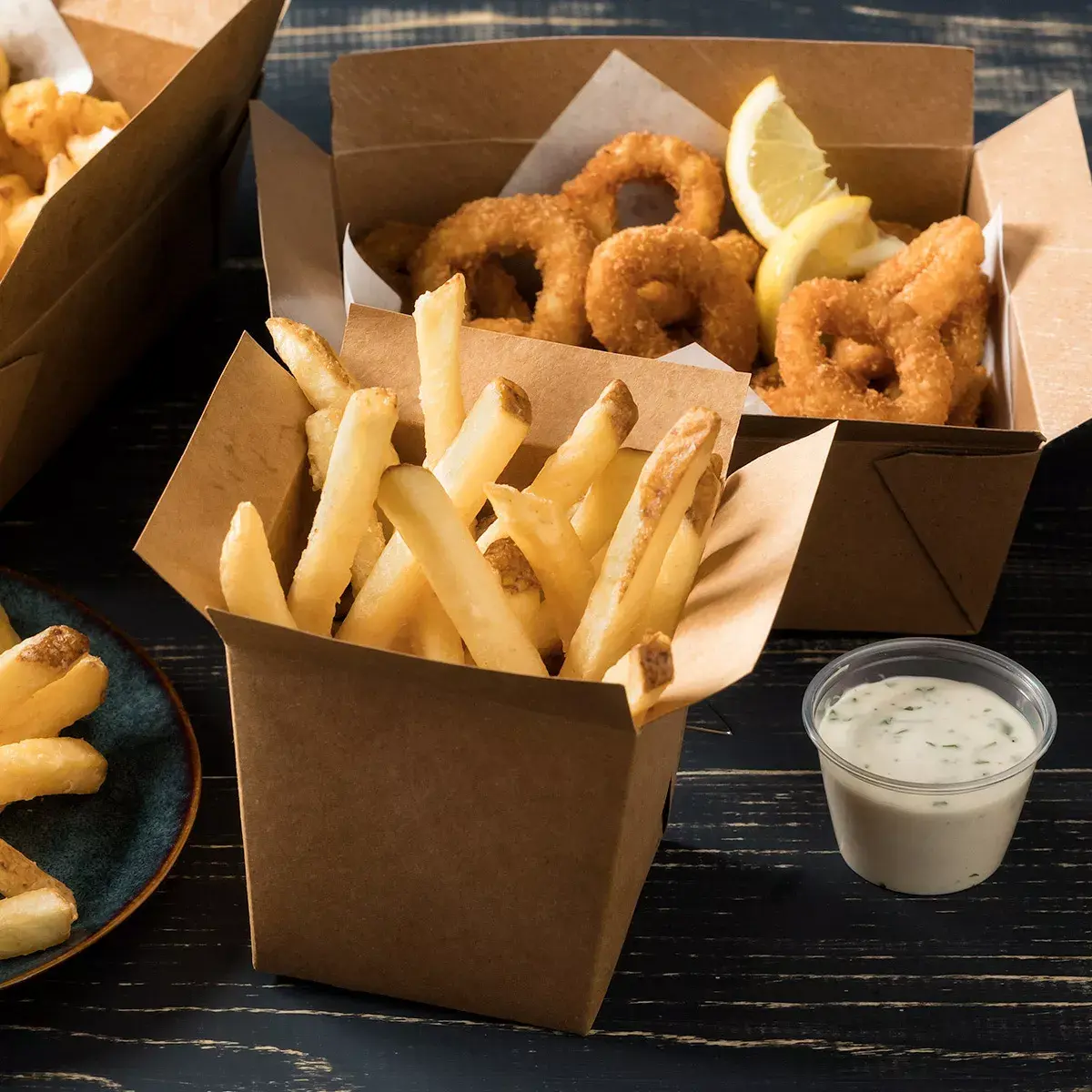 Simplot Conquest® Delivery+® Clear Coated Straight Cut Fries, Skin On, Styled